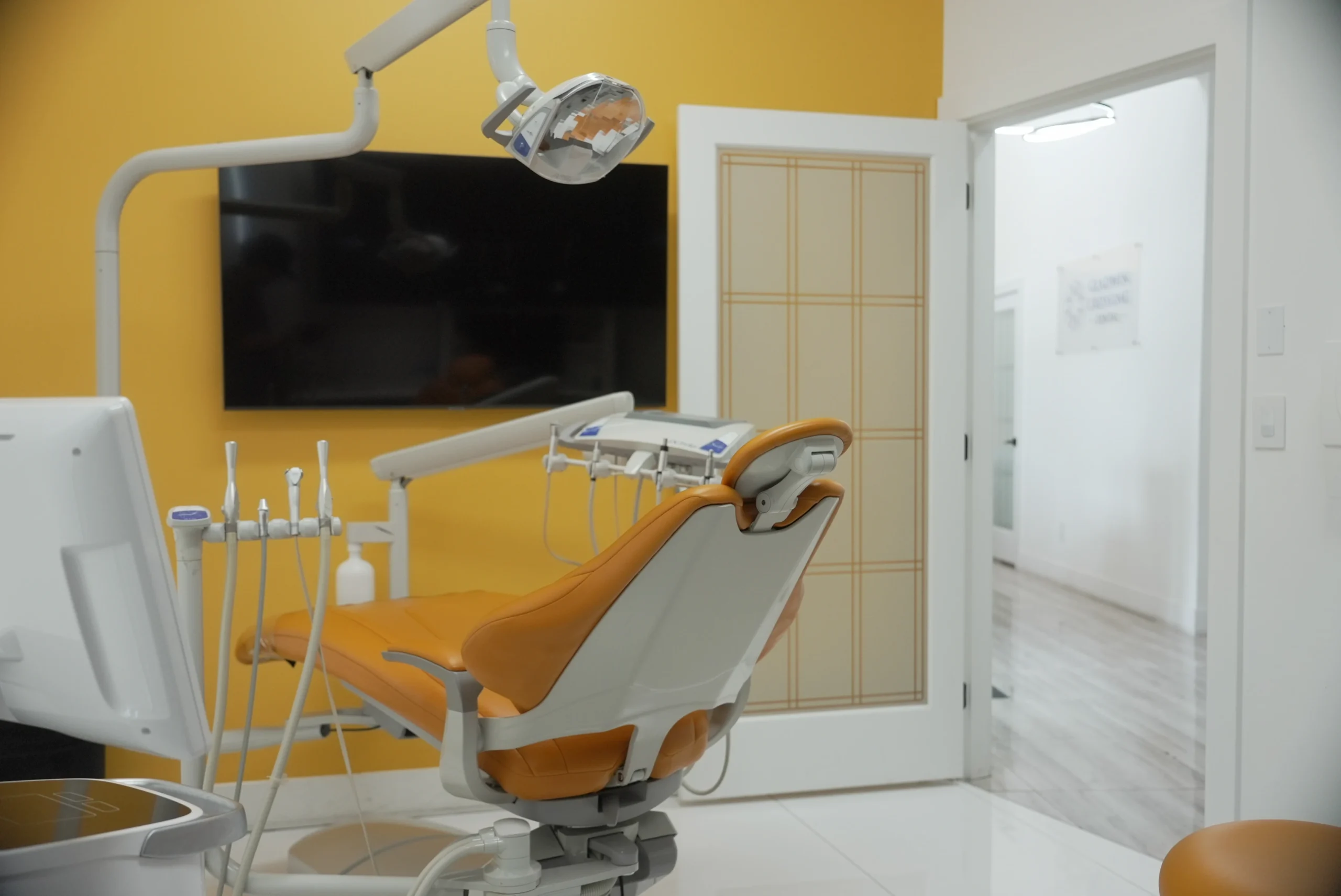 Gladwin Crossing Dental — Consultation Room
